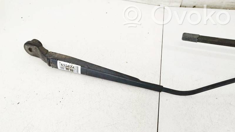 Renault Scenic III - Grand scenic III Bras d'essuie-glace avant