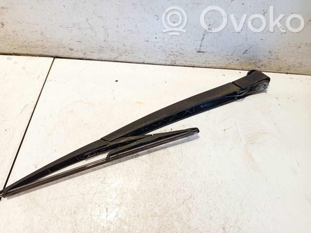 Mercedes-Benz A W169 Ramię wycieraczki szyby tylnej 