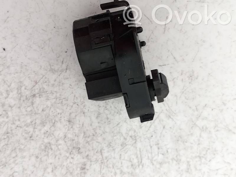 BMW 6 E63 E64 Motorino attuatore aria 