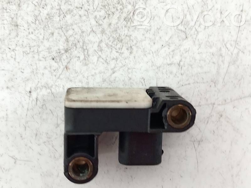 Sensor impacto/accidente para activar Airbag   6956485,503901,00458,503901,6956485