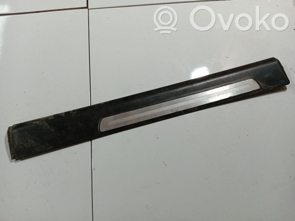 Audi A6 S6 C6 4F Copertura del rivestimento del sottoporta posteriore 