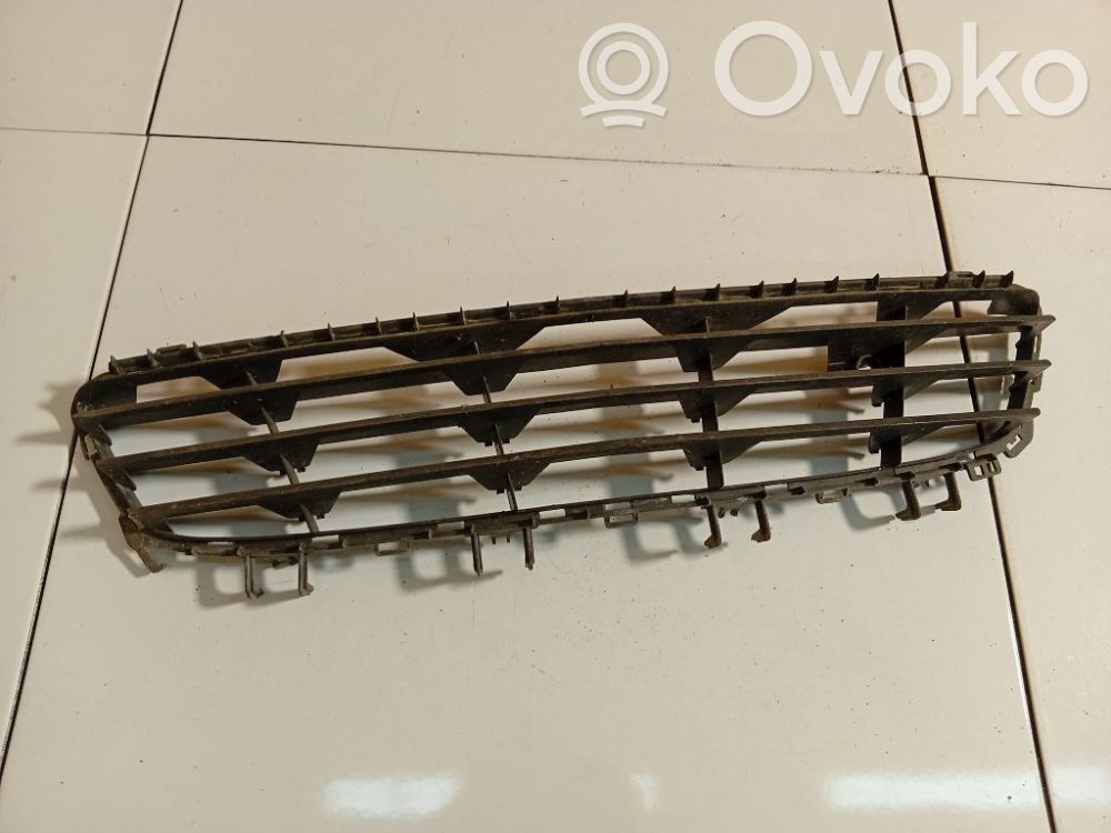 Opel Astra H Grille inférieure de pare-chocs avant