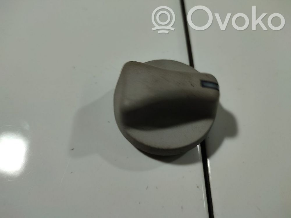 Opel Omega B1 Alte piese de interior 