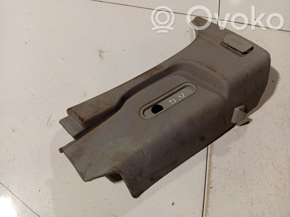 Opel Zafira A Другая деталь салона 