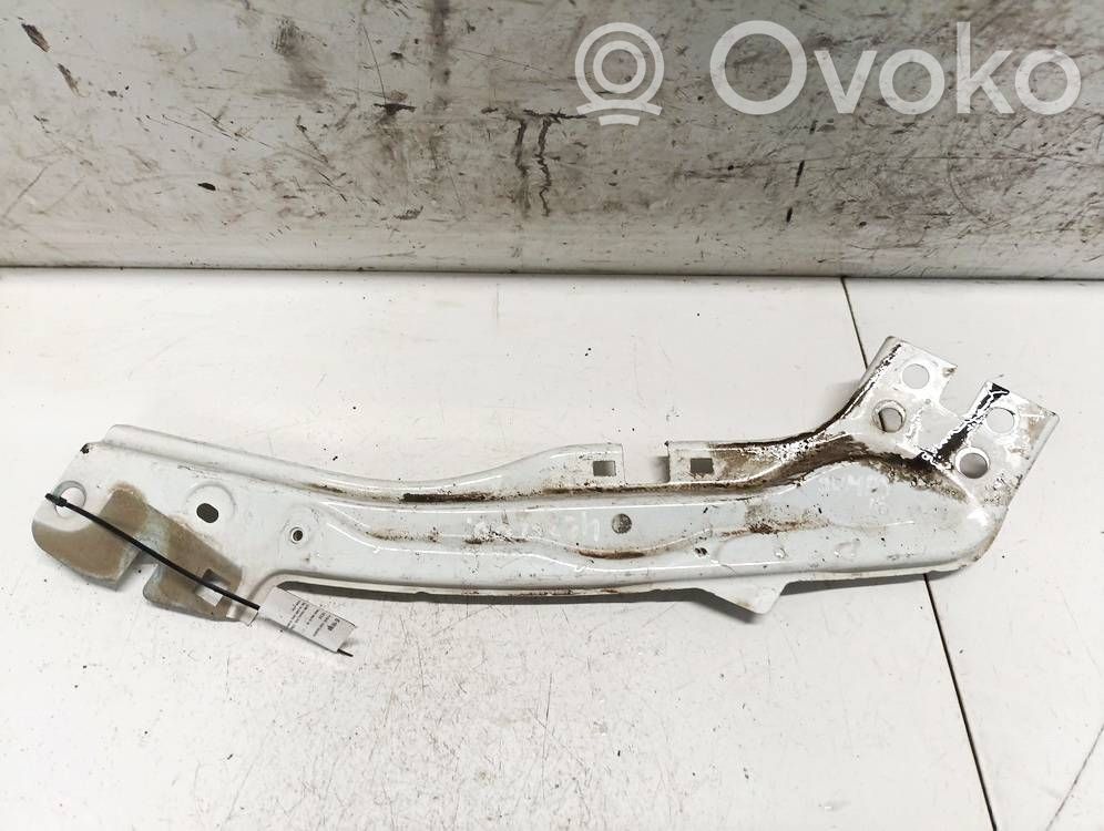 Headlight/headlamp mounting bracket   E1612A01,E1612A01