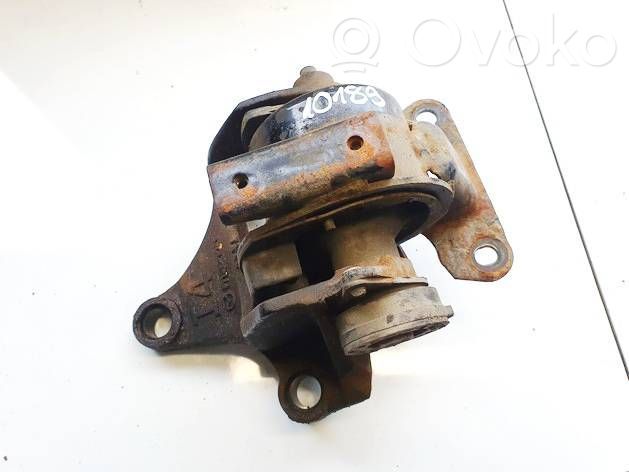 Mazda CX-7 Engine mount bracket 