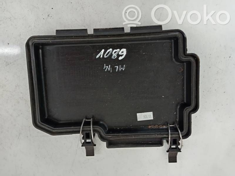 Mercedes-Benz ML W166 Coperchio scatola dei fusibili 