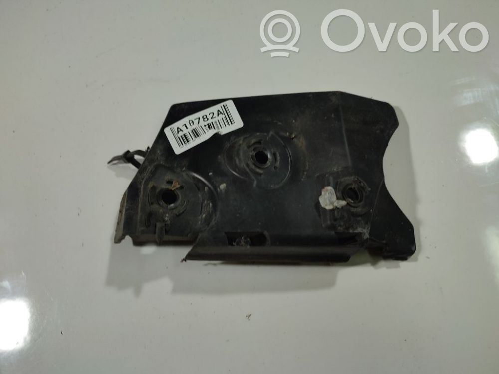Seat Toledo III (5P) Soporte del parachoques delantero