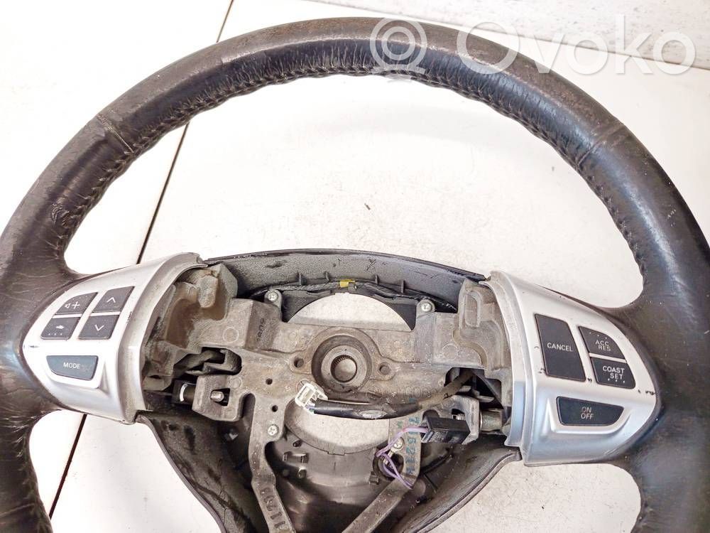 Mitsubishi ASX Butoane/comutatoare pe volan 