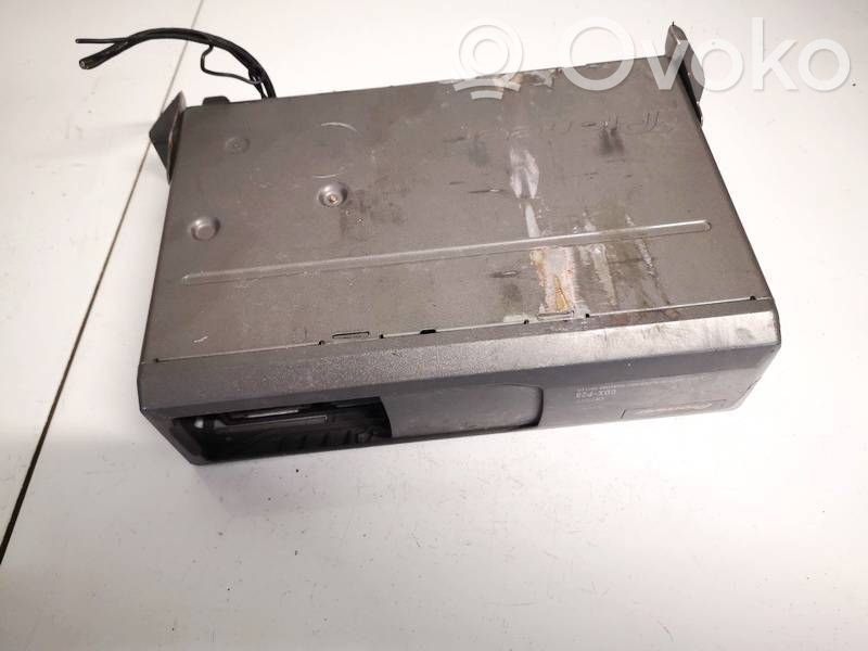 Audi A4 S4 B5 8D CD/DVD keitiklis 