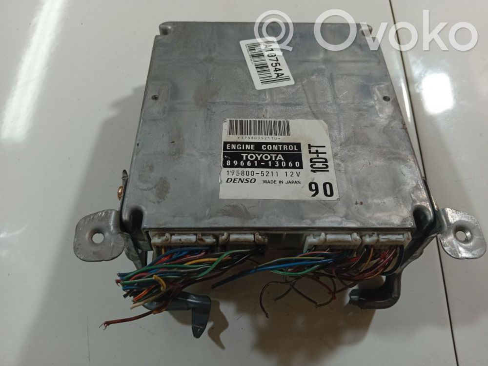 Unidad de control/módulo del motor   1758005211,1758005211,1758005211,8966113060