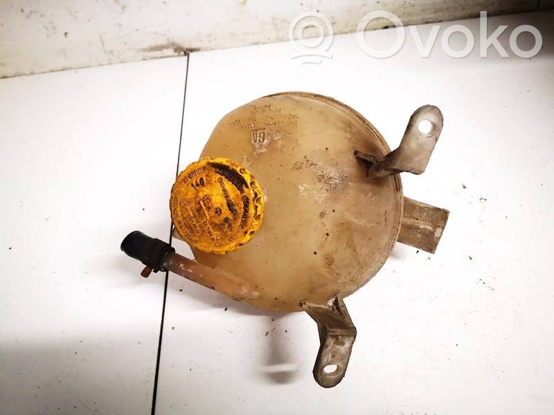 Opel Corsa B Aušinimo skysčio išsiplėtimo bakelis 