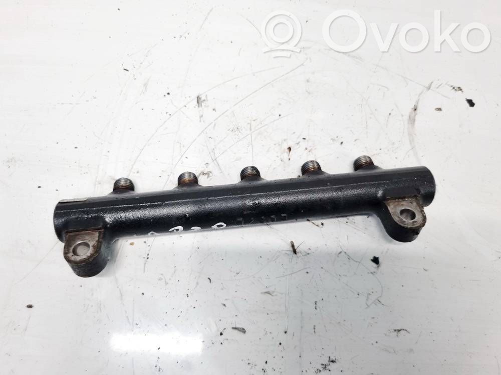 Opel Antara Listwa wtryskowa 