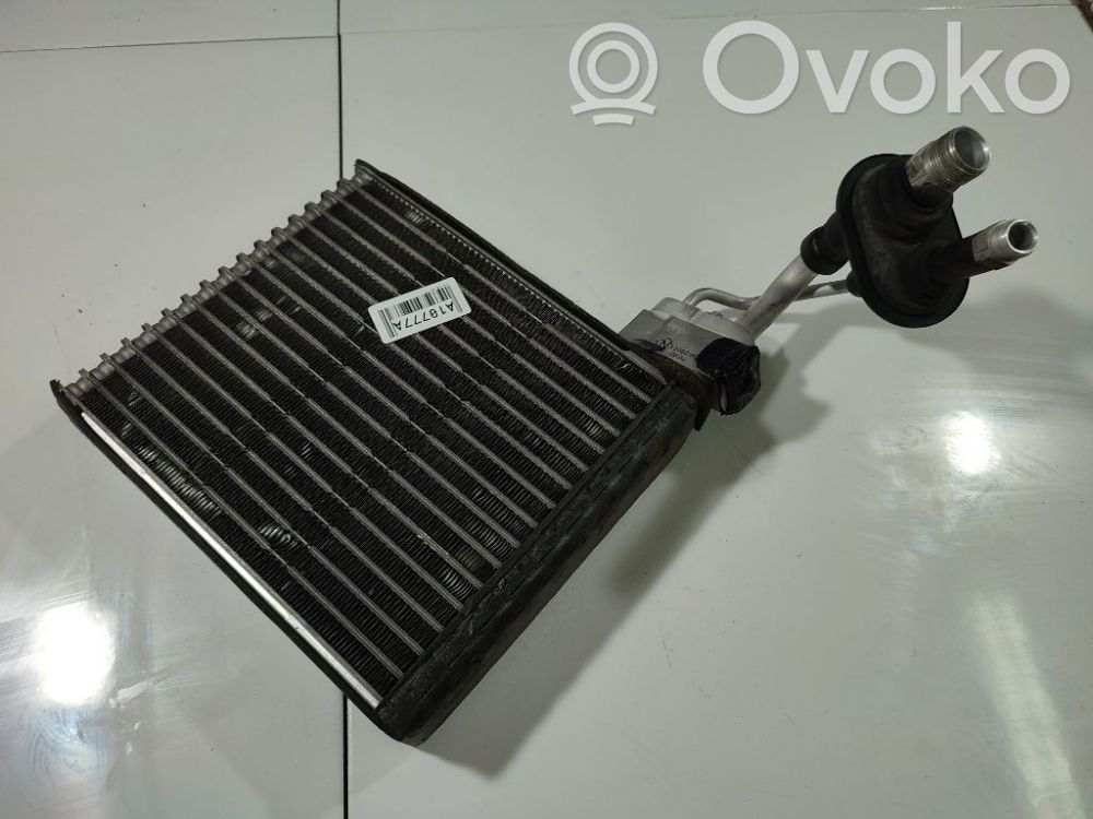Radiatore di raffreddamento A/C (condensatore)