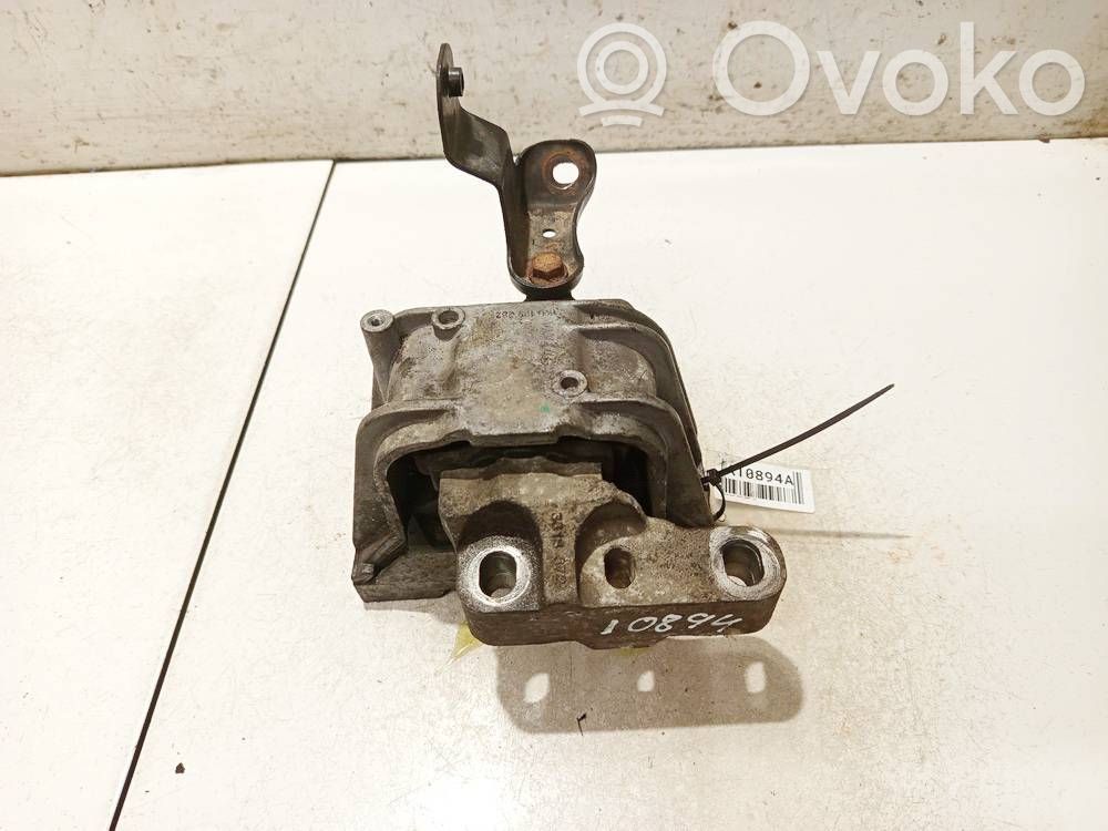 Volkswagen Golf V Suport tampon motor 