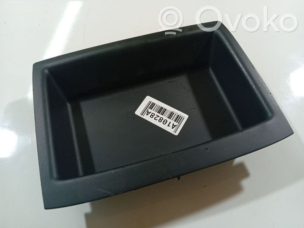 Volkswagen Polo IV 9N3 Altra parte interiore