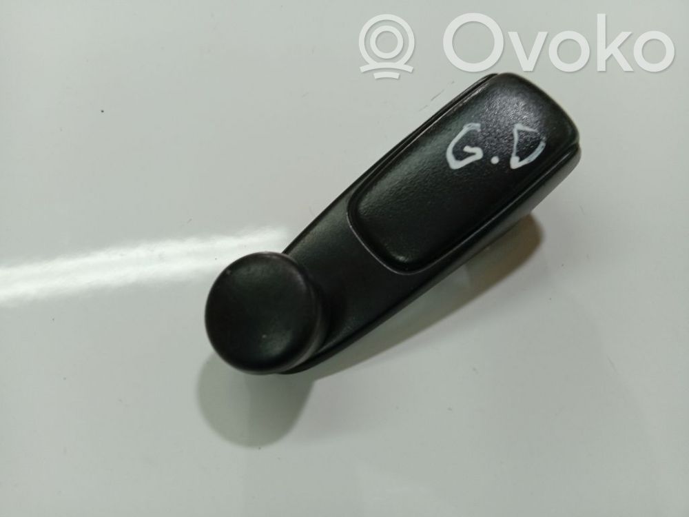 Peugeot 407 Front door window winding handle 