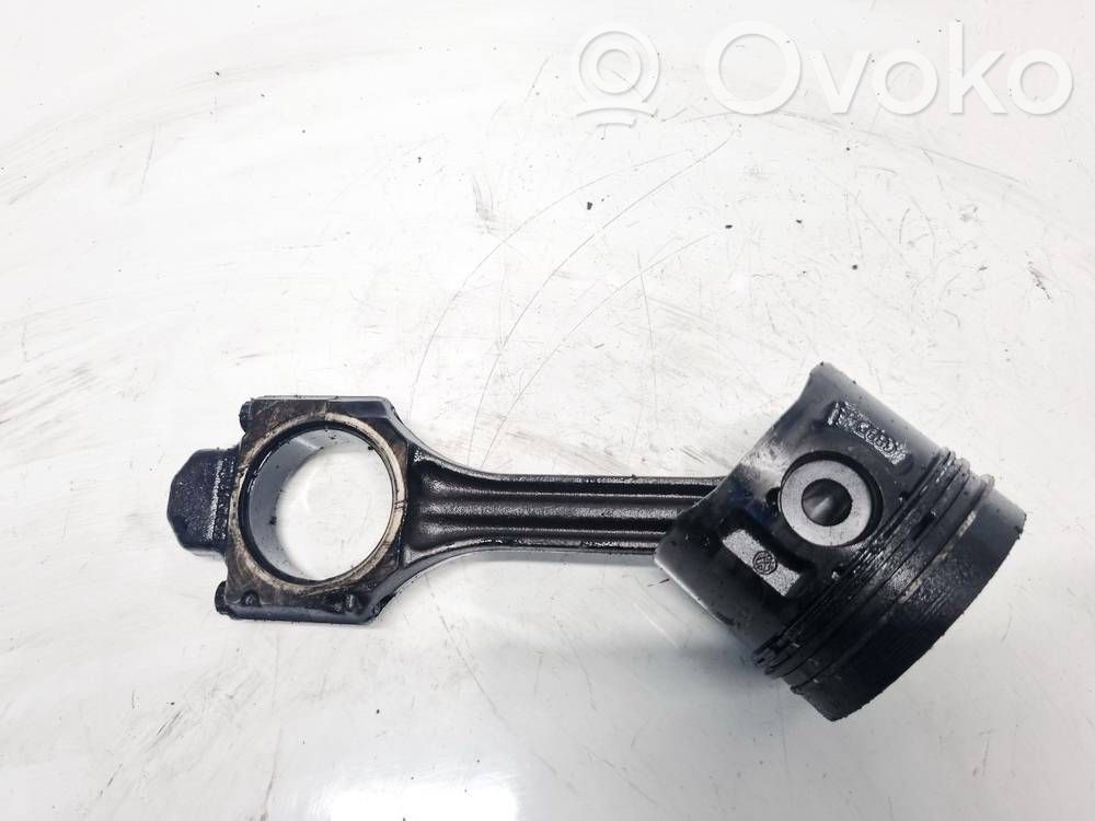 Volkswagen Polo III 6N 6N2 6NF Piston with connecting rod 