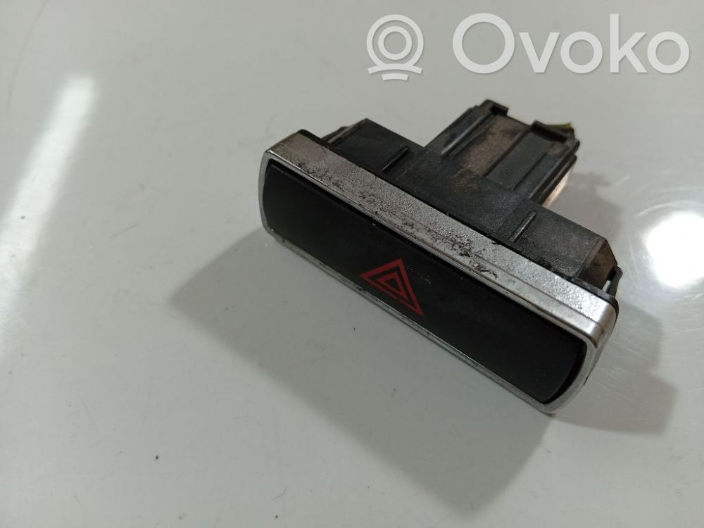 Ford Mondeo MK IV Hazard light switch 