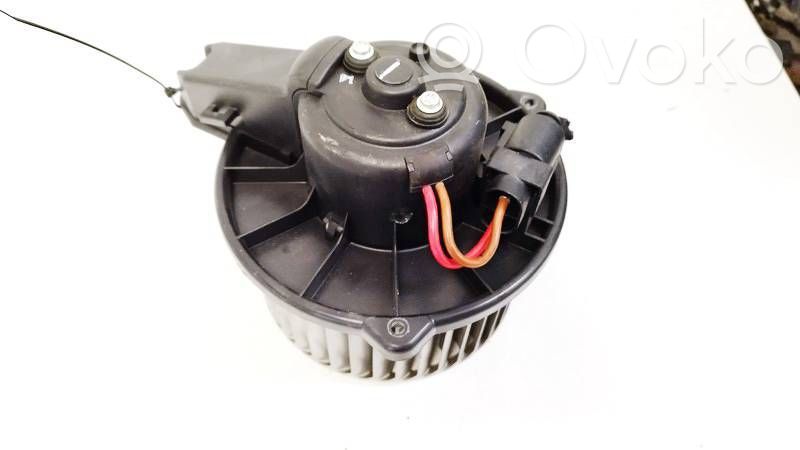 Audi A6 S6 C5 4B Ventola riscaldamento/ventilatore abitacolo 