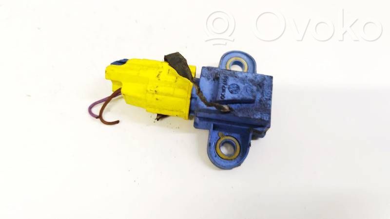 Volkswagen Golf V Senzor impact/declanșare airbag 