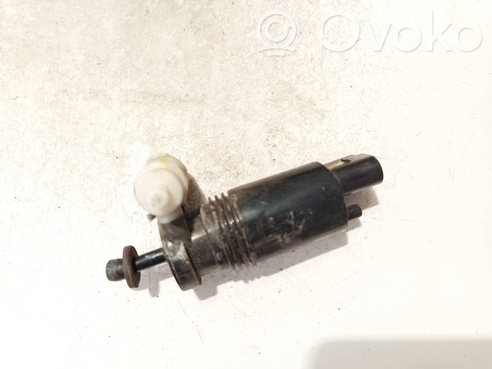 Peugeot 206 Pompa lavavetri parabrezza/vetro frontale 