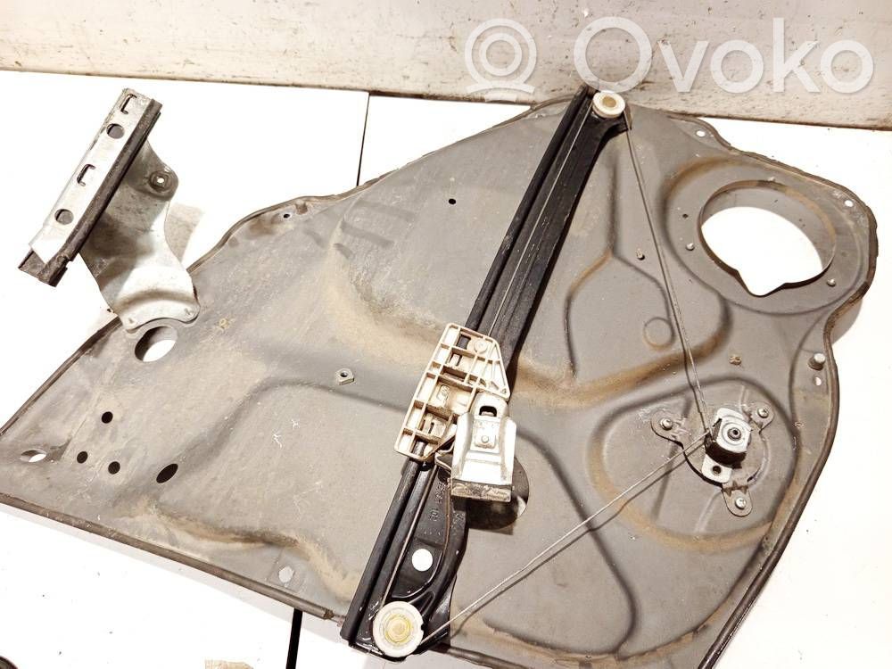 Mercedes-Benz B W245 Alzacristalli del portellone scorrevole con motorino