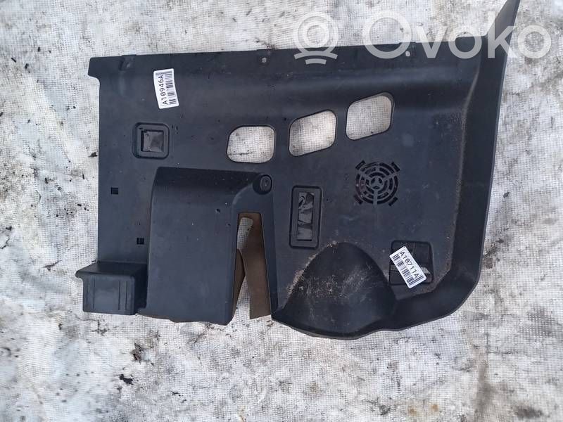 Mercedes-Benz B W245 Otros repuestos del interior 