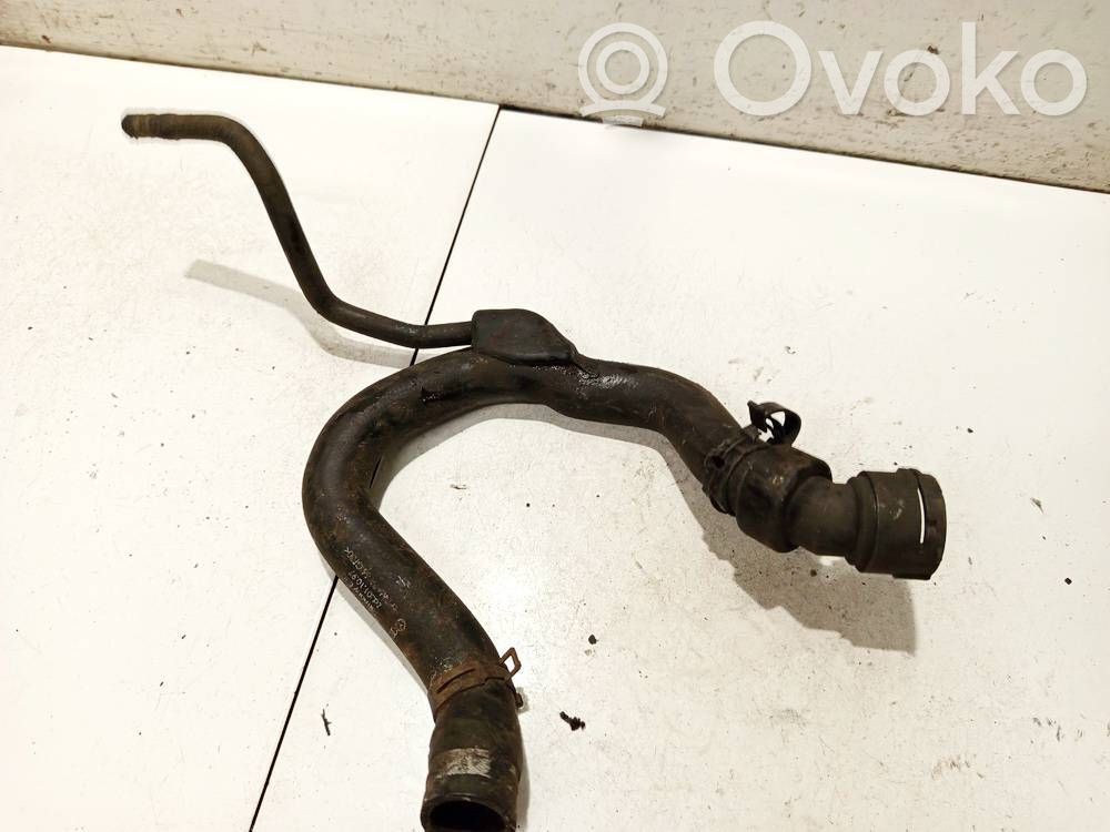 Audi A6 S6 C5 4B Conductă/furtun lichid de răcire motor 