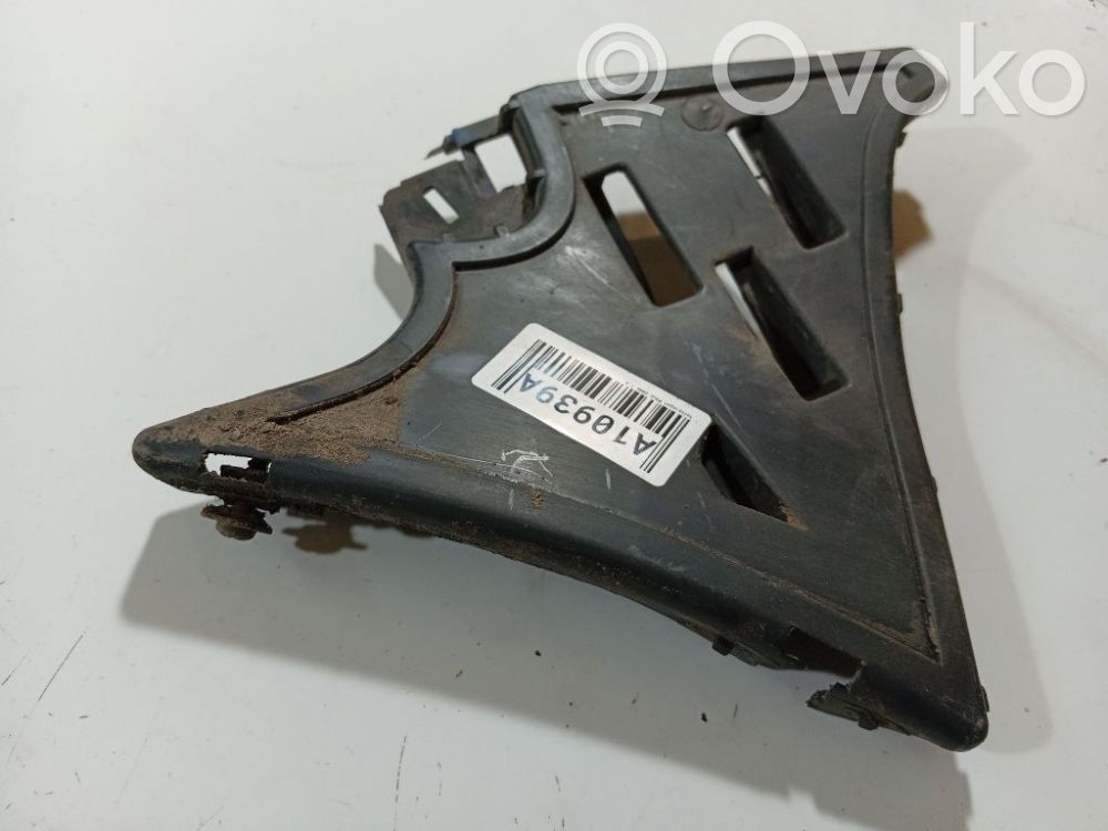 Volkswagen Polo IV 9N3 Uchwyt / Mocowanie zderzaka tylnego