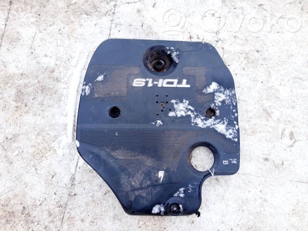 Volkswagen Golf IV Capac protecție motor 