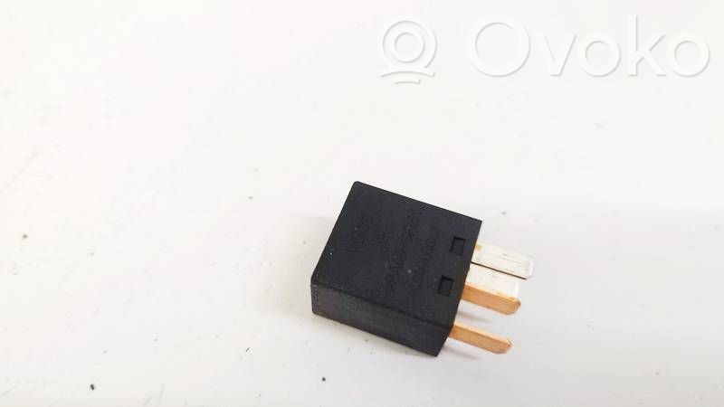 Altri relè   MB953382,044652A,044652A,MB953382