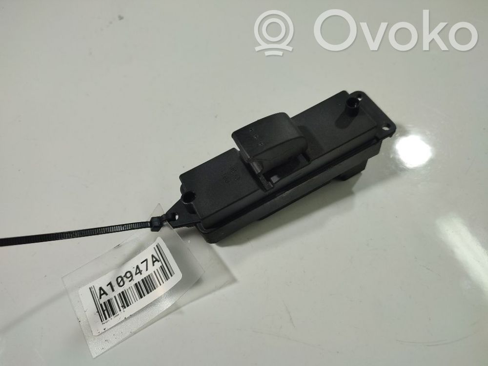 Interrupteur commade lève-vitre   03123101,03123101,BS3E66370,H10S140,H10S140