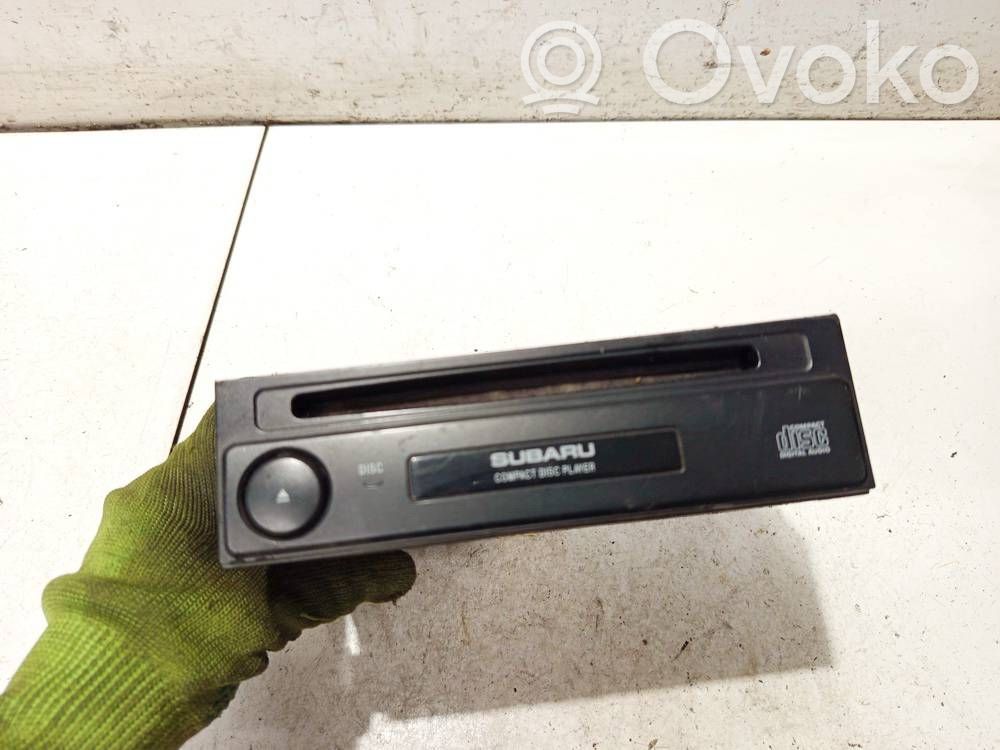 Subaru Legacy CD / DVD-Wechsler 