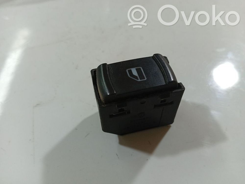 Volkswagen Bora Interrupteur commade lève-vitre