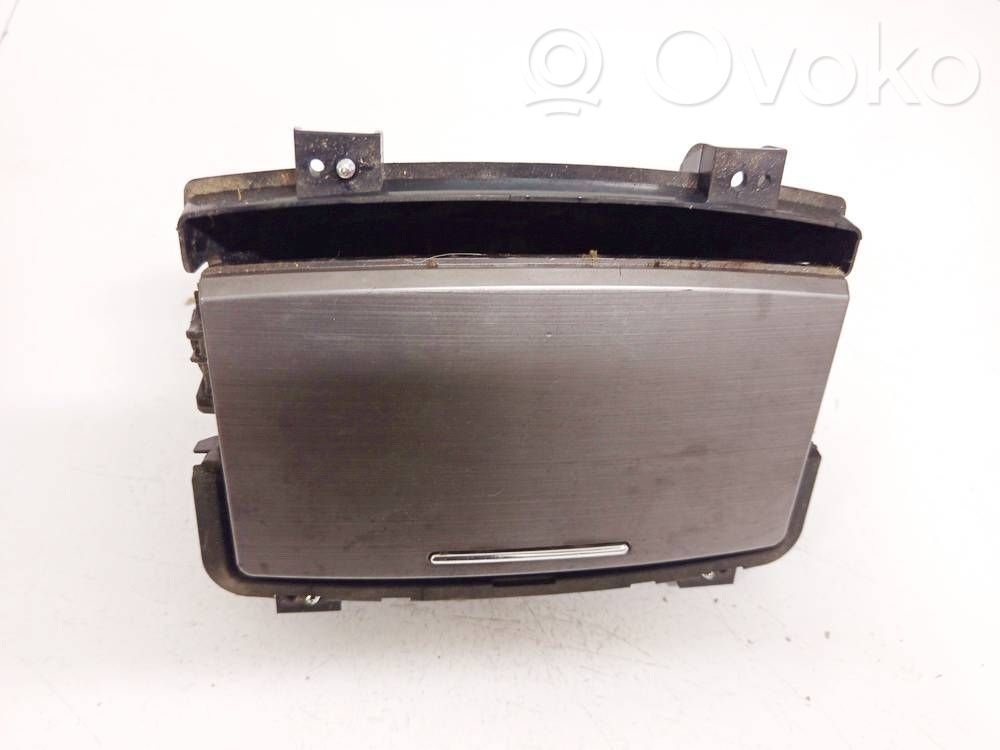 Subaru Outback Posacenere auto 