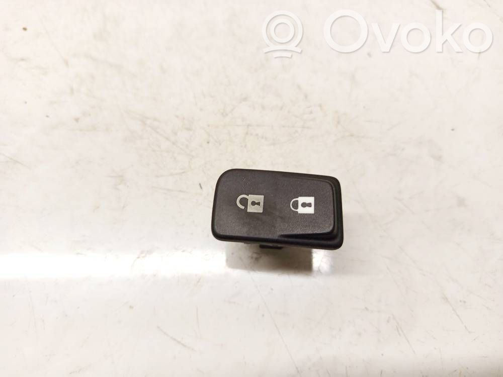 Central locking switch button   30773333,30773334,30773333,30773334