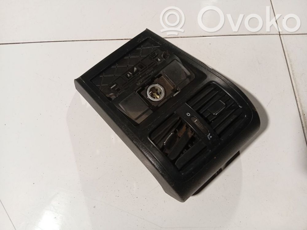 Volkswagen PASSAT B6 Alte piese de interior