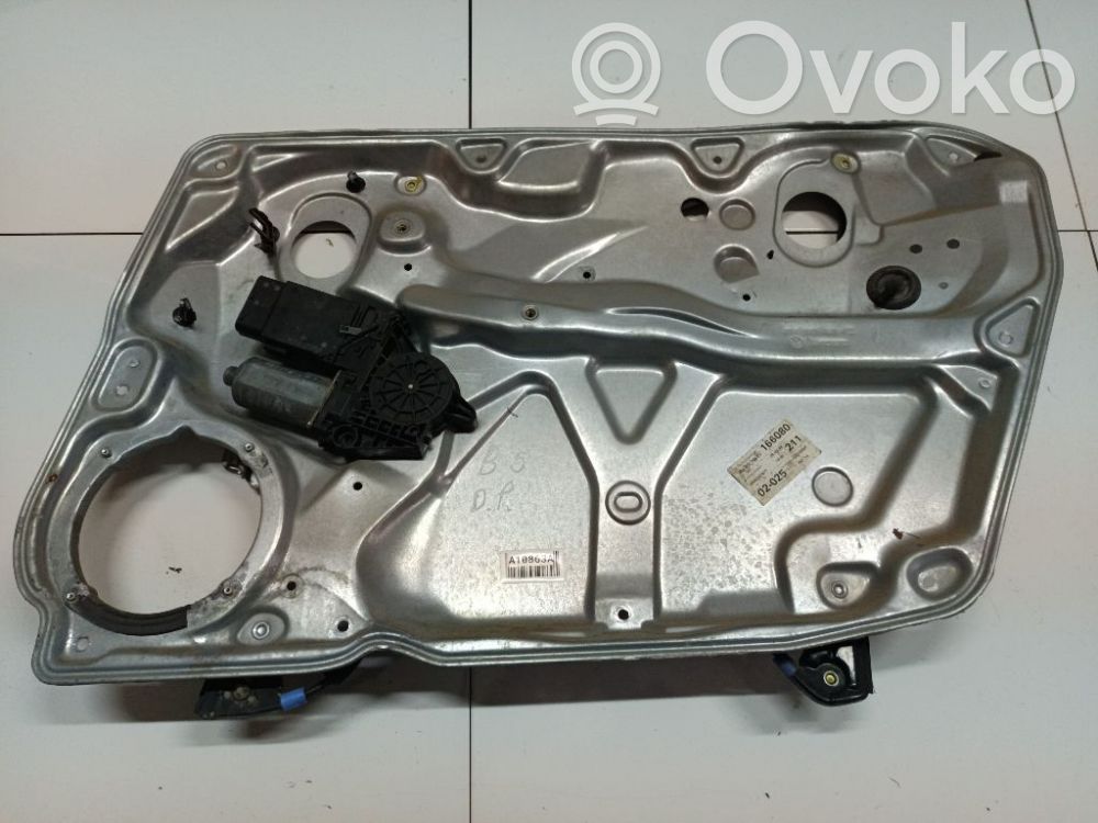 Volkswagen PASSAT B5 Alzacristalli del portellone scorrevole con motorino 