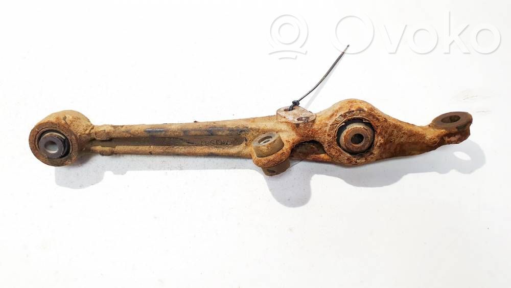 Querlenker Achsschenkel vorne
