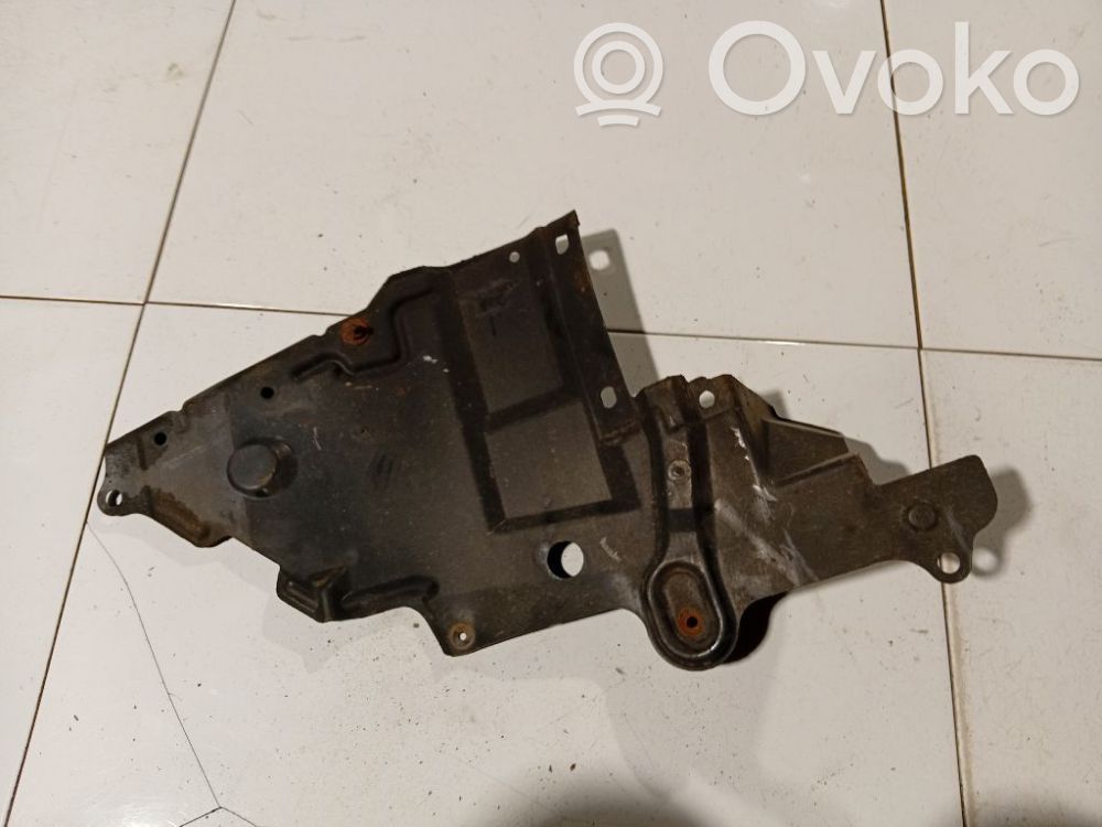 Engine splash shield/under tray   75896,75893,75896