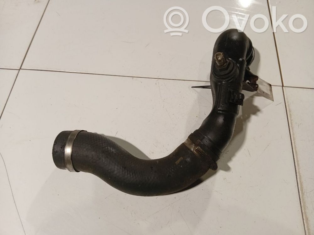 Toyota Avensis T270 Tubo flessibile intercooler 