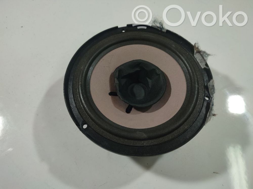 Opel Astra H Etuoven kaiutin 