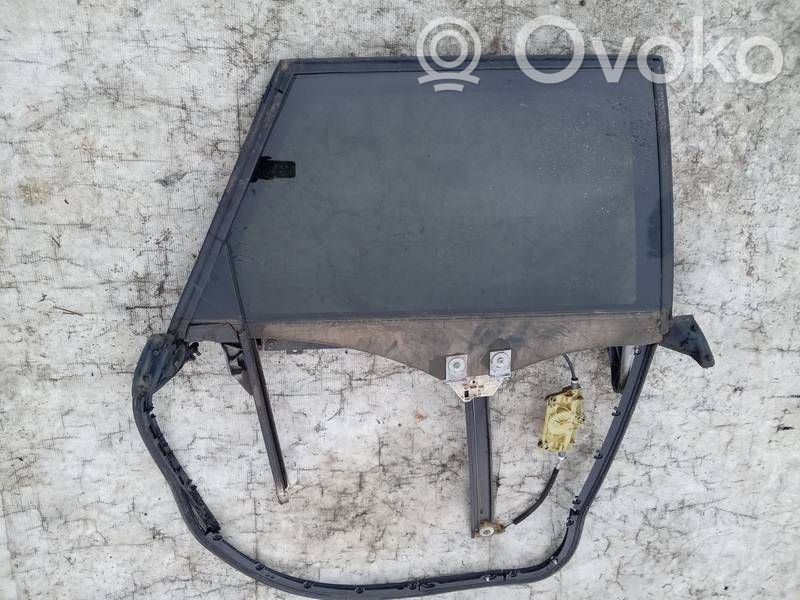 Audi A6 S6 C6 4F Vitre arrière / joint de vitre