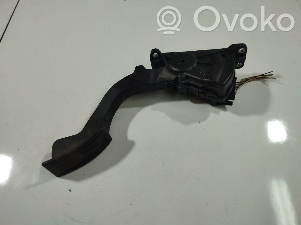 Pédale d'accélérateur   4M519F836AH,0WC95YE,4M519F836AH,4M519F836AH,6PV00864101,6PV00864101