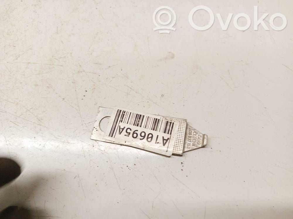 Audi A4 S4 B5 8D Altra parte esteriore 