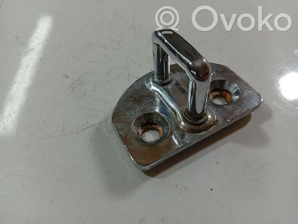 Renault Laguna III Traba/gancho de cierre de puerta delantera