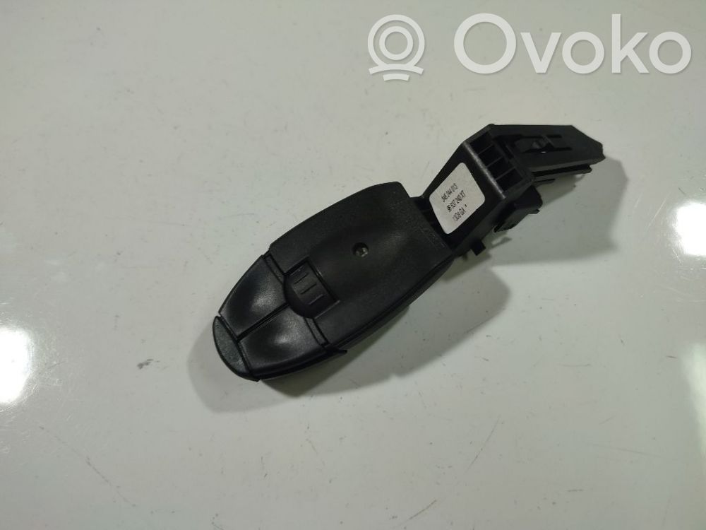 Peugeot 207 Interruttore/pulsante di controllo multifunzione 