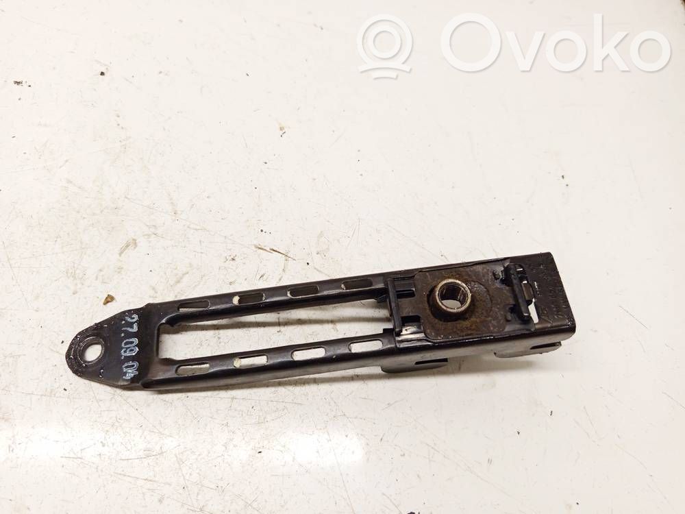 Riel de ajuste del cinturón de seguridad   7M0857819B,95VW611C46AC,7M0857819B,95VW611C46AC