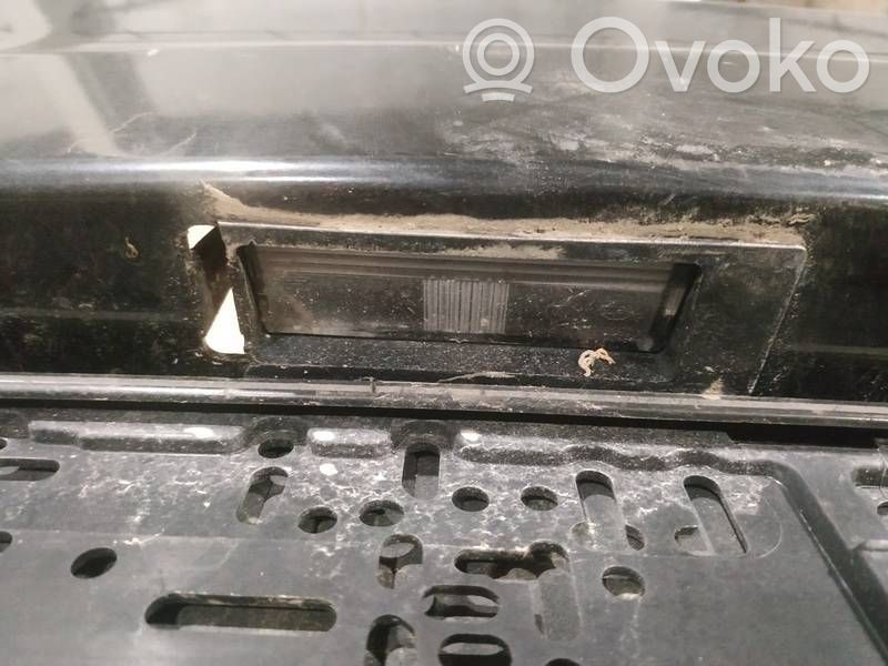 Éclairage de plaque d'immatriculation